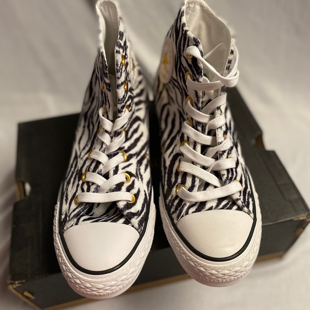 Converse Hi - Picture 2 of 3